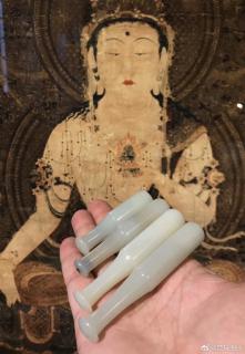 来一组老和田玉烟嘴子 来自赏玩阁主