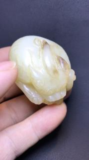 清代和田玉貔貅挂件把玩件